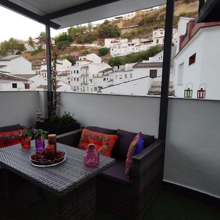 Appartement El Nido De La Galeria à Setenil De Las Bodegas Extérieur photo