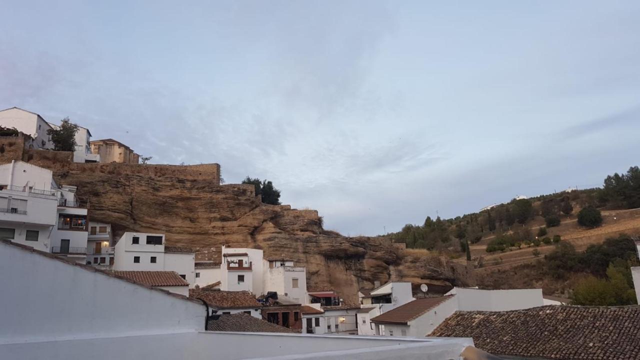 Appartement El Nido De La Galeria à Setenil De Las Bodegas Extérieur photo